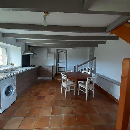Gite Ferme De Stanger Carhaix-Plouguer Exteriör bild