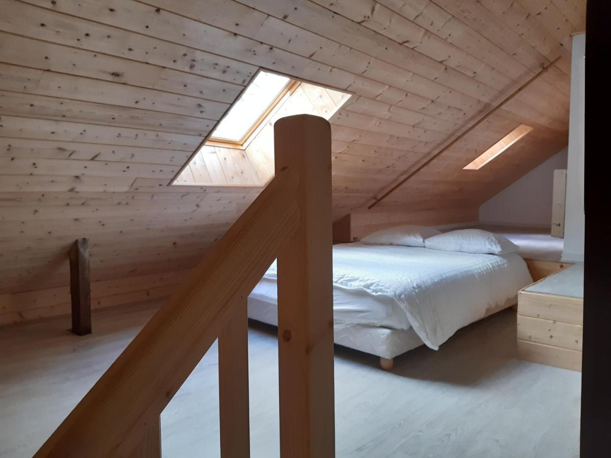Gite Ferme De Stanger Carhaix-Plouguer Exteriör bild